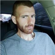 Ragazzo madrelingua italiano diplomato ragioneria informatica con 90/100 offre lezioni di diritto,economia, informatica per studenti scuole medie e superiori.
Prezzi modici.
Per info